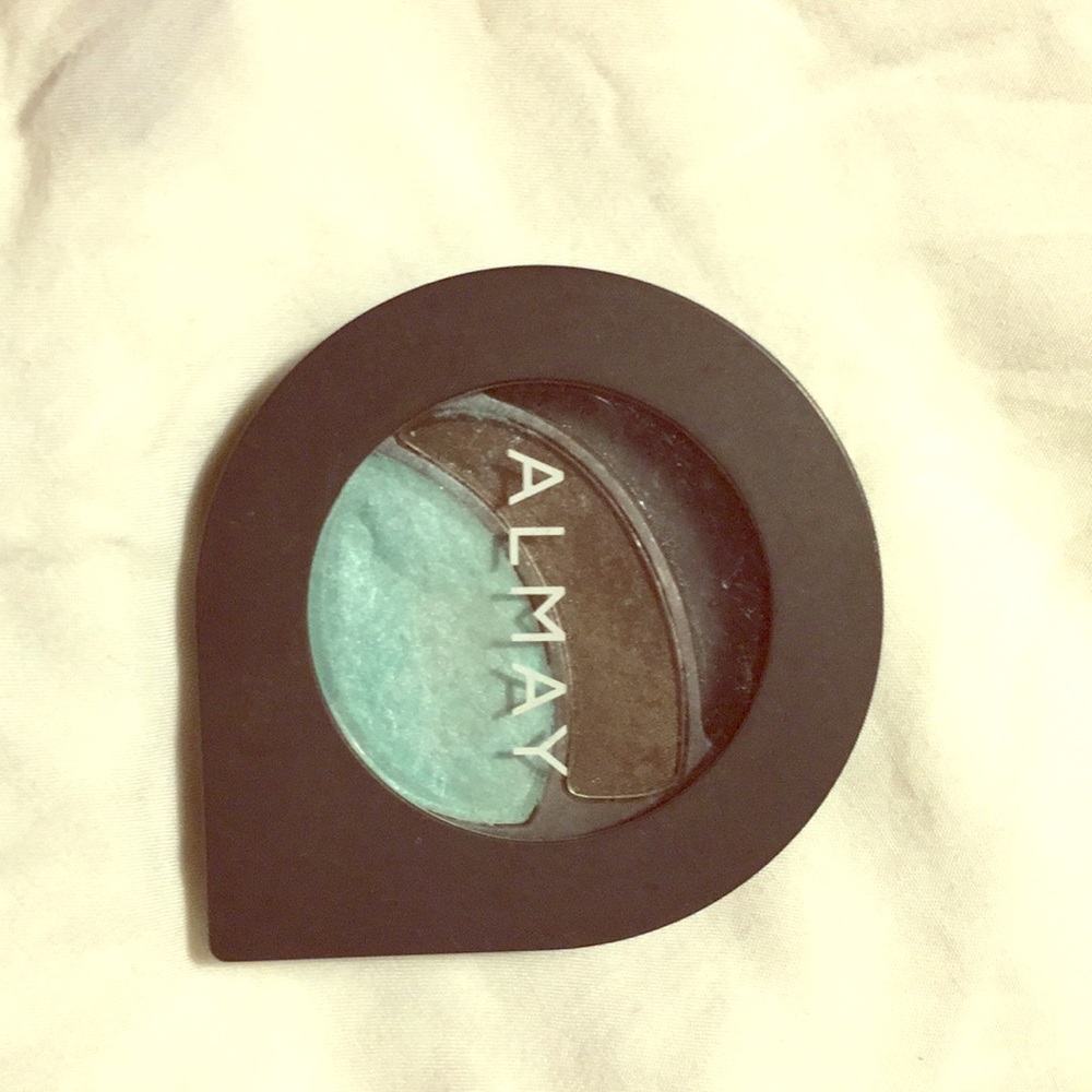 Make up buy this please